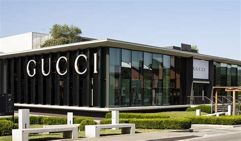 gucci via baccio da montelupo 40 c firenze|gucci mall firenze.